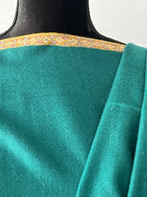 Load image into Gallery viewer, Kashmiri Pure Pashmina (100% Pure Cashmere), Cashmere scarf, Large Shawl, handmade shawl, Pashmina wrap, black pashmina shawl