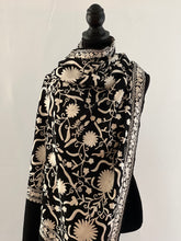 Load image into Gallery viewer, Kashmiri Aari Pashmina Shawl, Stole, Scarf 100% Wool - Shafis by Gazala