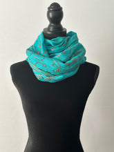 Load image into Gallery viewer, Sozni Embroidered Jali Pashmina Stole (100% Fine Wool) - embroidered Kashmiri Shawl, all over embroidery