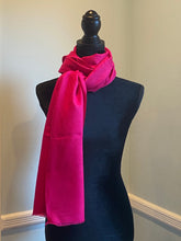 Load image into Gallery viewer, Kashmiri Pure Pashmina (Cashmere) Hand Woven Shawl, Stole with Self Print